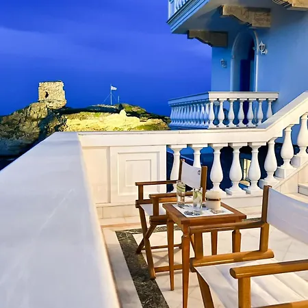 Boutique B&B Sea Views & Breakfast - Suite 1 * Ándros